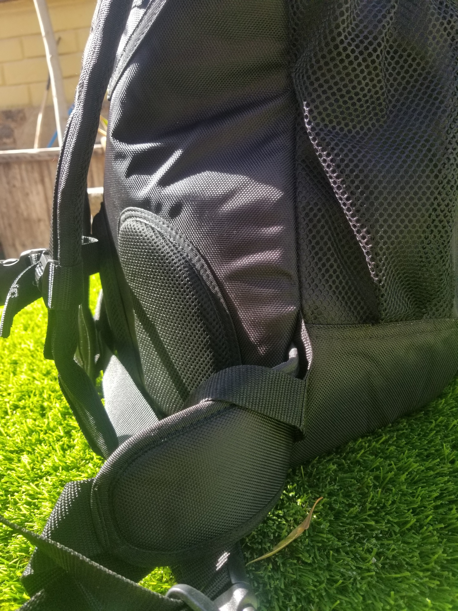 ALLpacka Backpack - Image 6