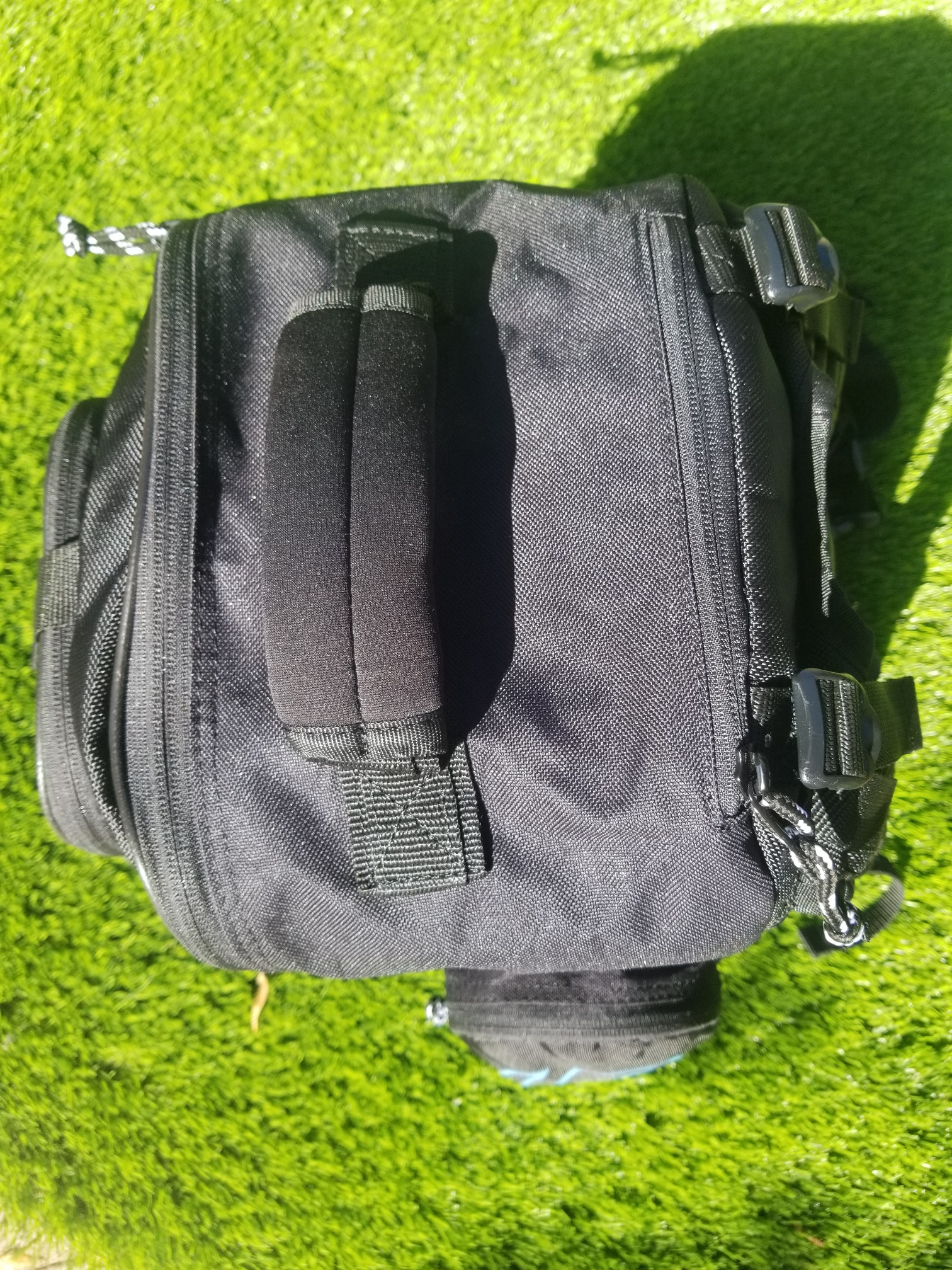 ALLpacka Backpack - Image 3