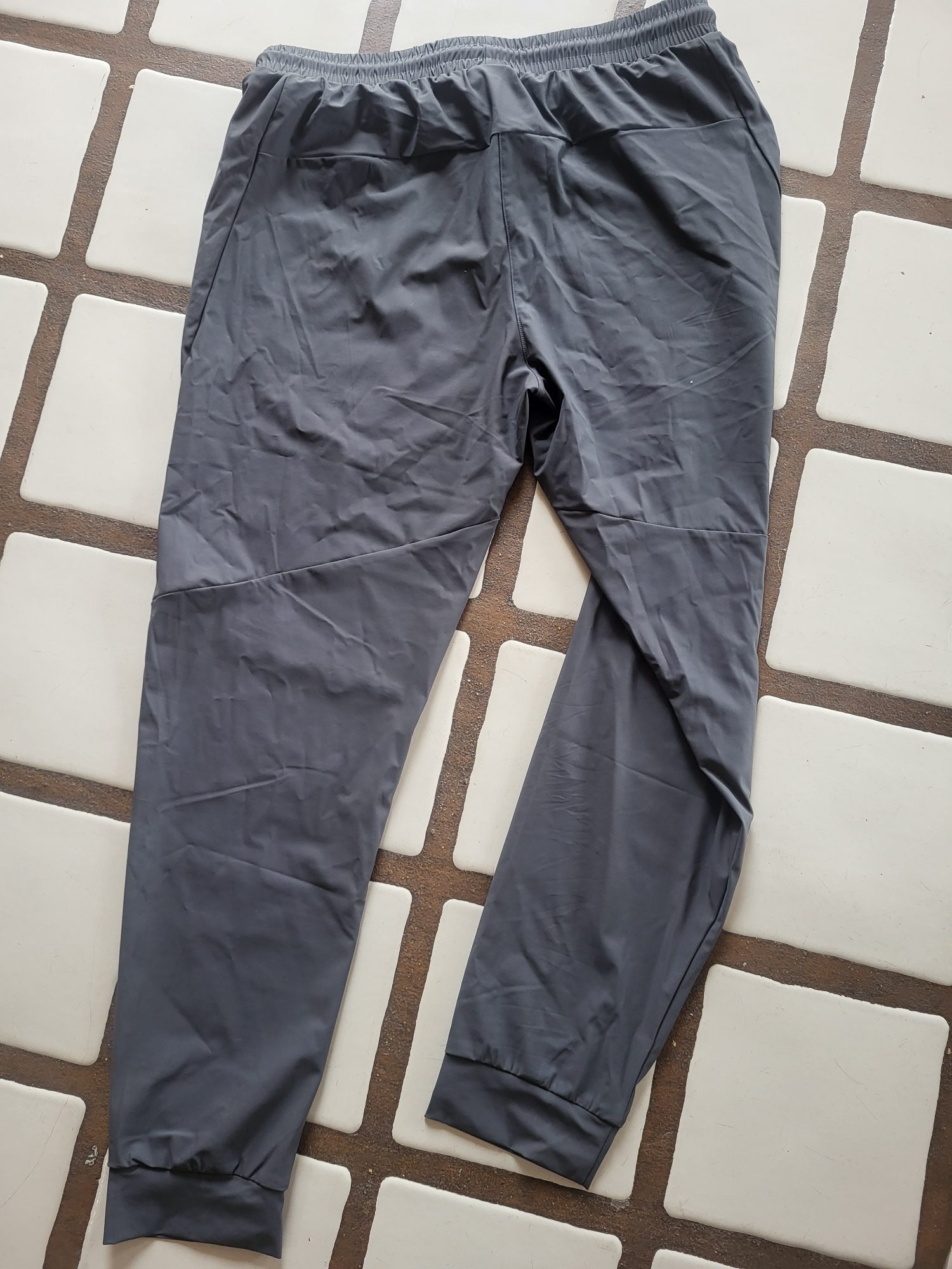 XC Joggers Charcoal - Image 2